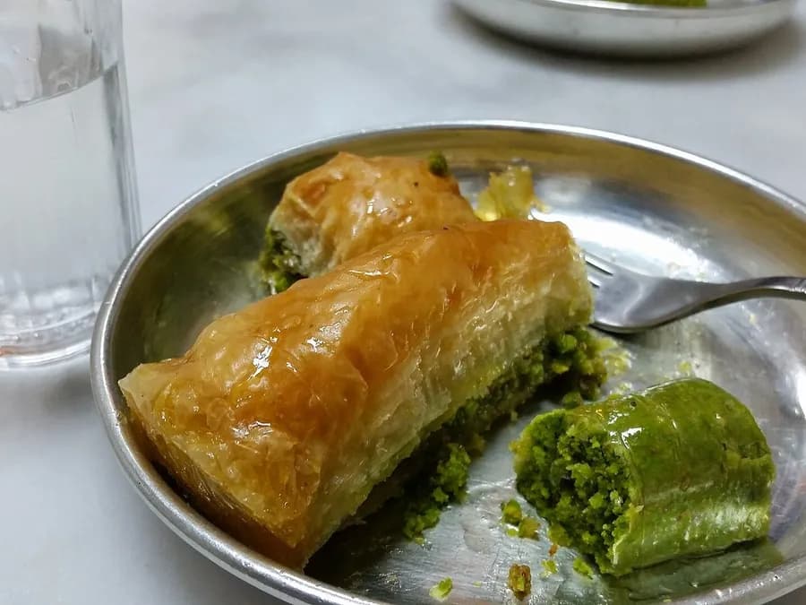 Antep fıstıklı baklava