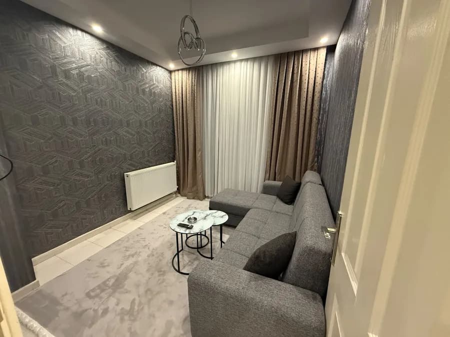 1+1 dairenin köşe koltuklu salonu